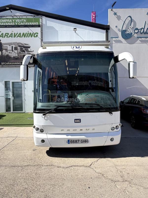 BMC PROBUS 850 TBX 242 CV 37 plazas - Autocar