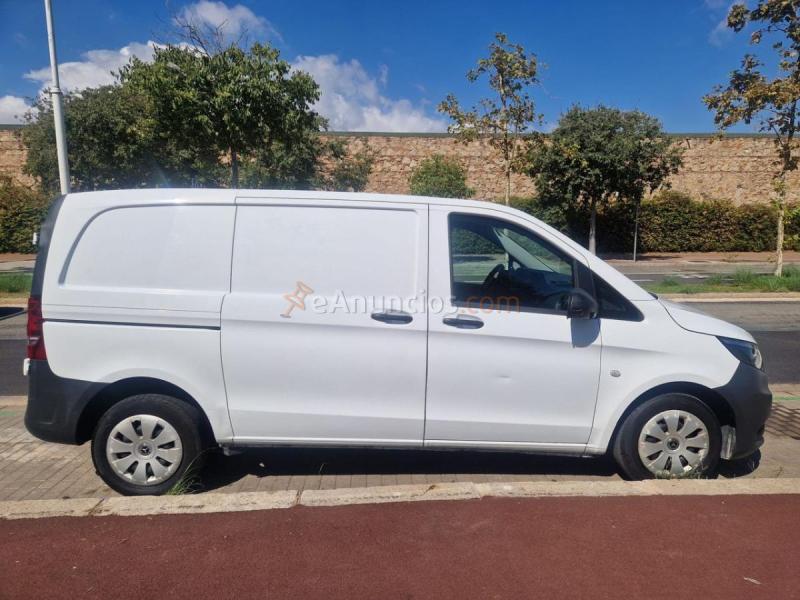 Mercedes Vito 114 136 CV COMPACTA