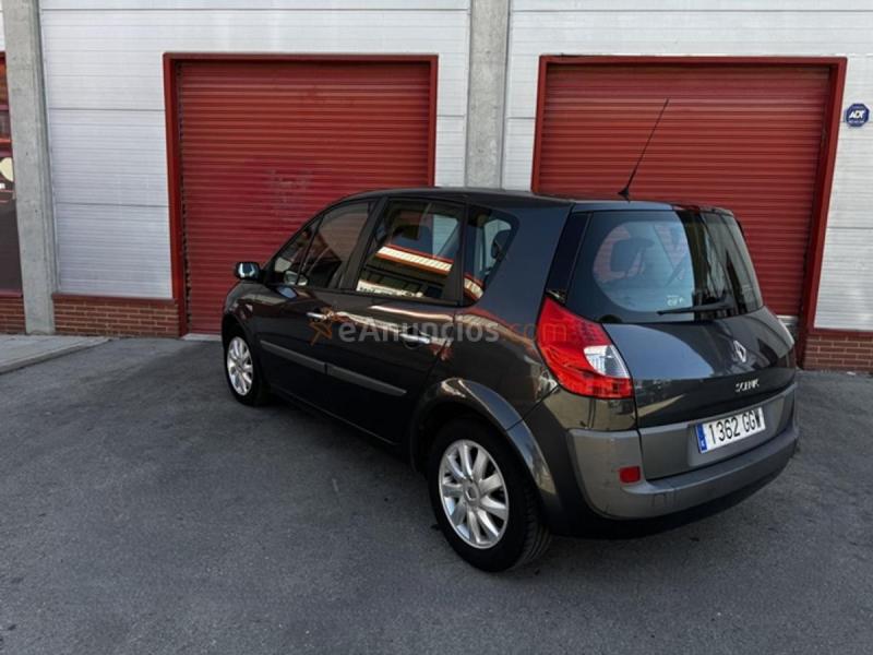 Renault Scénic DYNAMIQUE