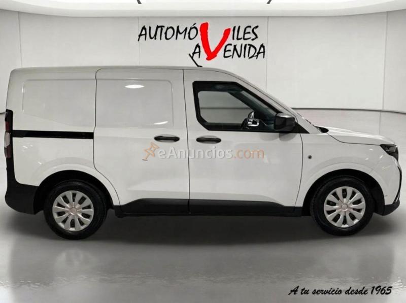 Ford Transit Courier Trend Van