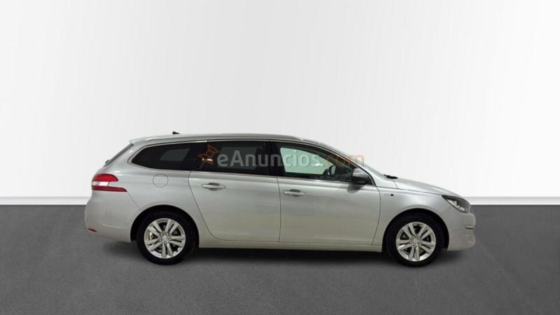 Peugeot 308 1.2 PURETECH 130 AUTO ACTIVE SW 5P