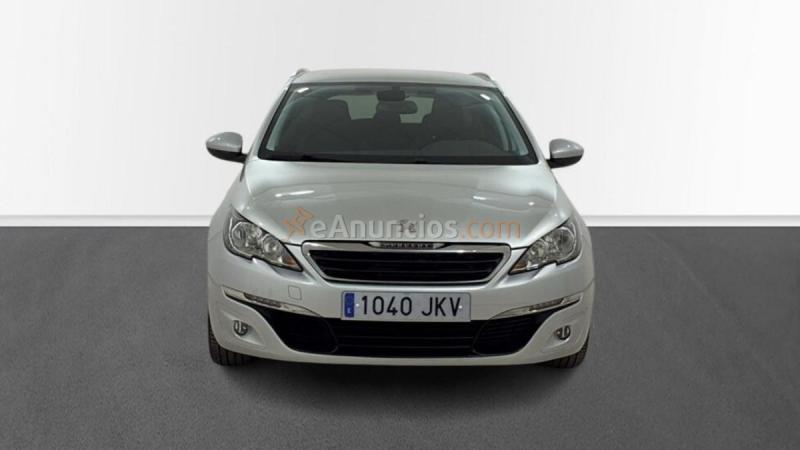 Peugeot 308 1.2 PURETECH 130 AUTO ACTIVE SW 5P