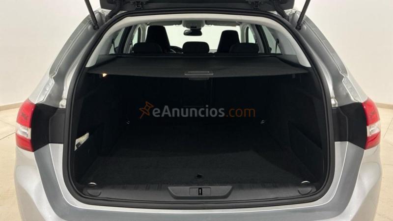 Peugeot 308 1.2 PURETECH 130 AUTO ACTIVE SW 5P