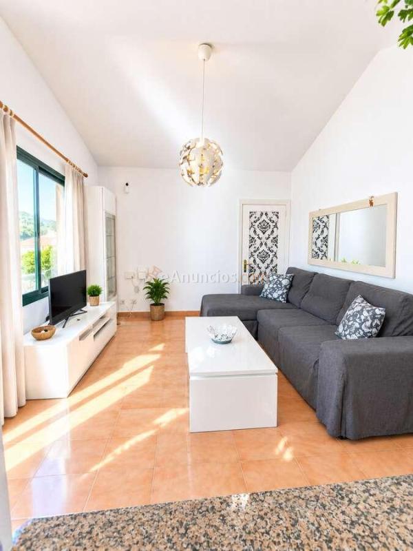 Bungalow con gran terraza privada a pasos de la playa en Puerto del Carmen