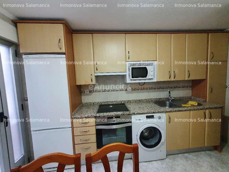 Salamanca (Puerta Zamora ); 4d, 2wc.SS.CC.  950€