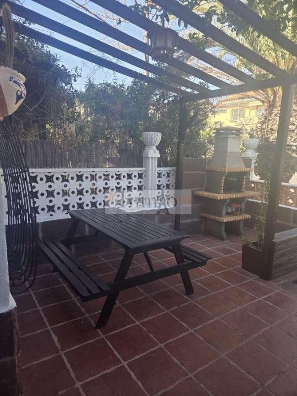 Adosado de 2 Dormitorios con Terraza, Garaje privado – Chayofa