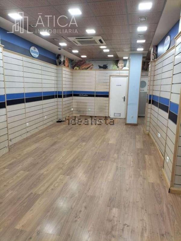 Local en Avenida María Auxiliadora