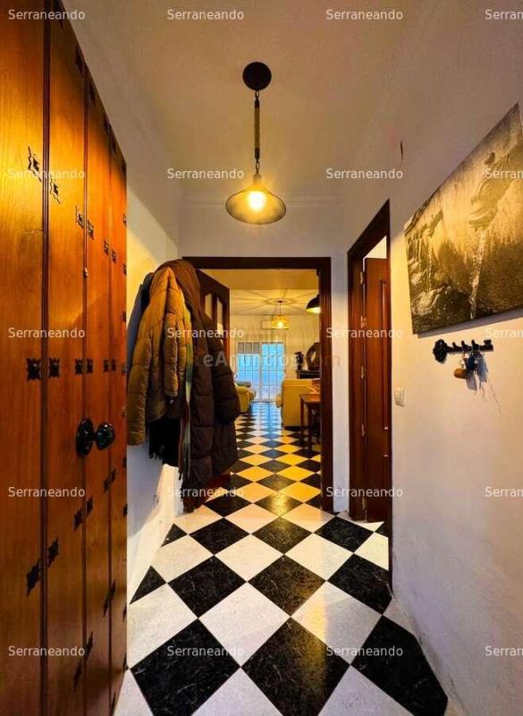 Casa adosada en venta en galaroza (huelva), españa.