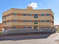 OPORTUNIDAD Piso de 2 dormitorios y 1 baño en zona centrica de San Isidro