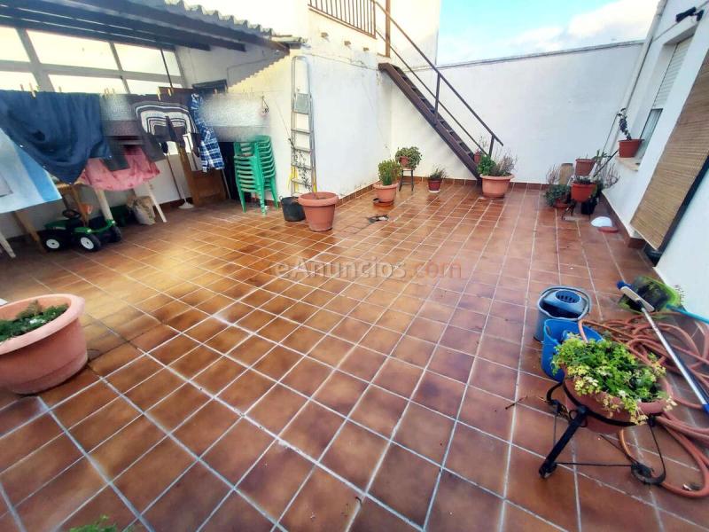 Se vende casa a 5 minutos de la plaza