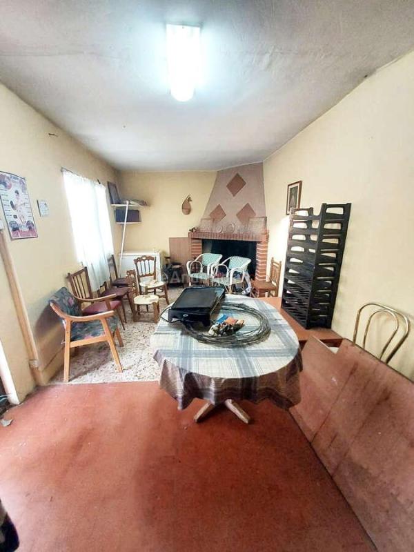 Se vende casa a 5 minutos de la plaza