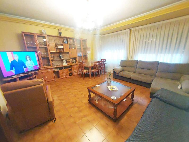 Se vende casa a 5 minutos de la plaza