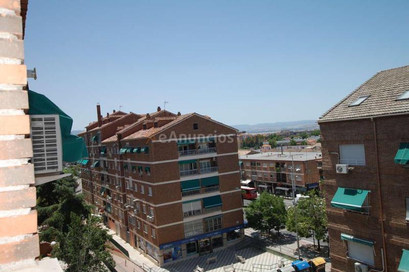 Piso de 4 dormitorios y 2 Baños
