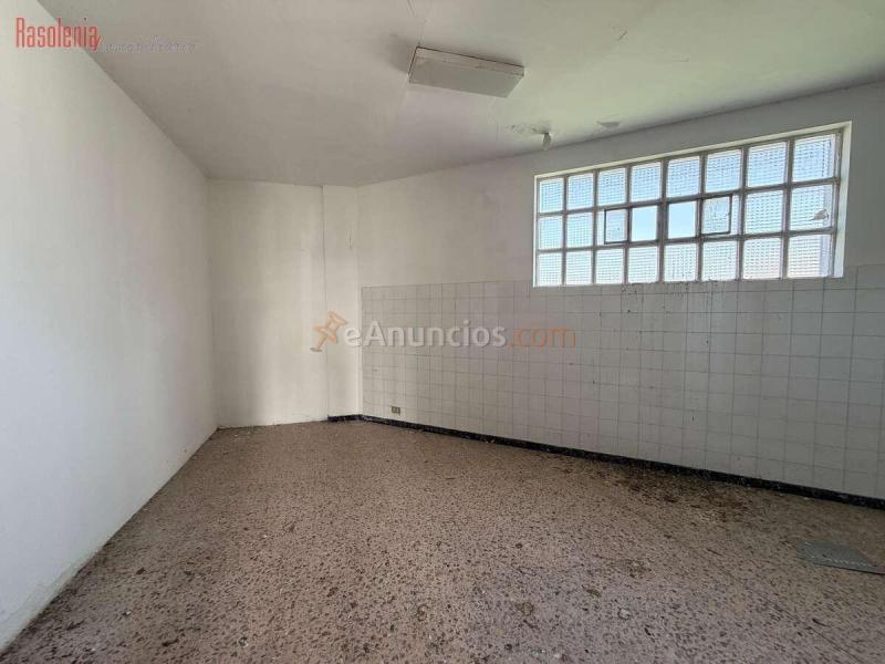 Local en venta, Avenida Das PIAS, Fene