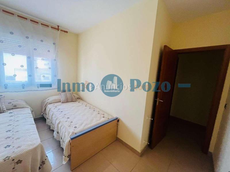 Piso en venta en calle vistahermosa – almendralejo  120.000 €
