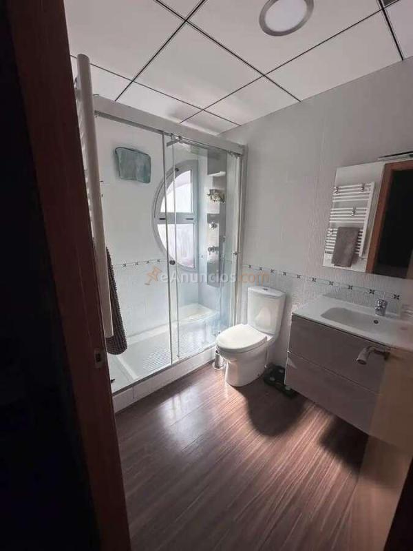 Tríplex en esquina con terraza, jardín y trastero en Algezares