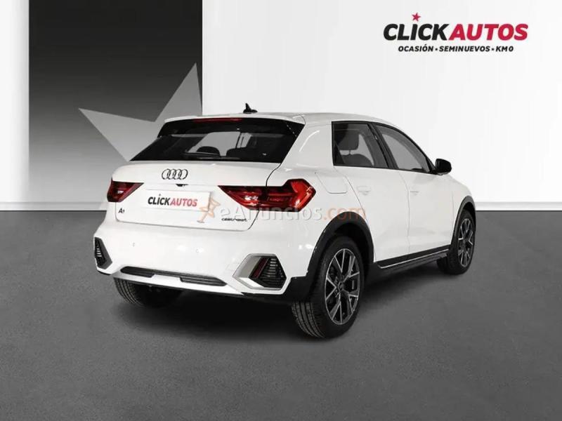 Audi A1 1.0 TFSI 110CV Adrenalin