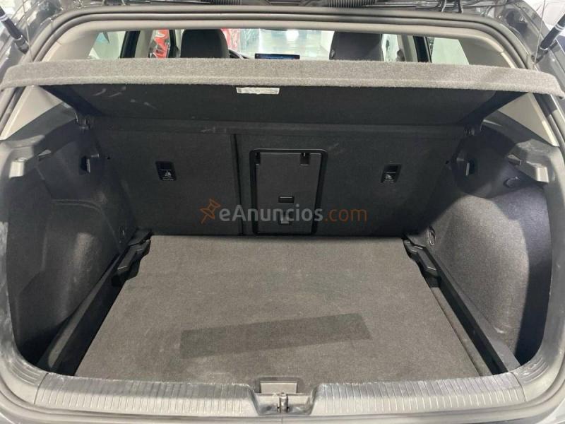Volkswagen Golf   1.5 TSI 85kW (115CV) Más