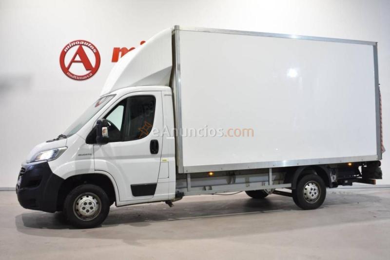 Fiat Ducato CHASIS CABINA CARROZADO PAQUETERA CAMIÓN 3500 2.3 MULTIJET 130 CV CON PLATAFORMA ELEVADORA TRAMPILLA 