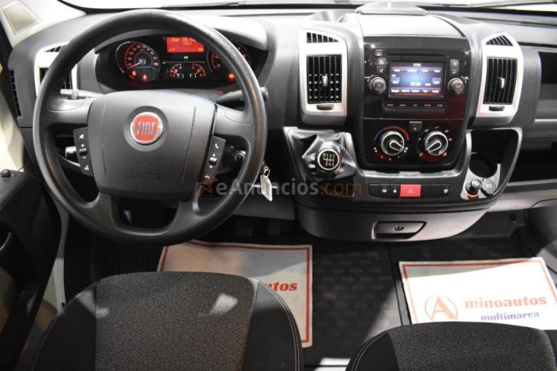 Fiat Ducato CHASIS CABINA CARROZADO PAQUETERA CAMIÓN 3500 2.3 MULTIJET 130 CV CON PLATAFORMA ELEVADORA TRAMPILLA 