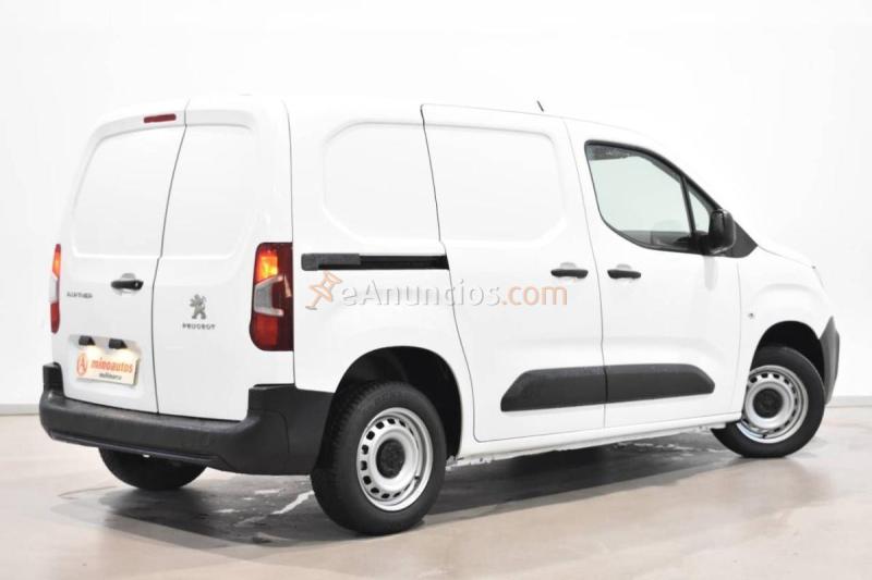 Peugeot Partner FURGÓN L1 600 KG 1.5 BLUEHDI 100 CV STANDARD 