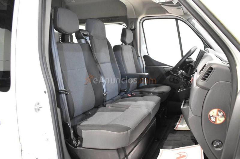 Renault Master FURGÓN COMBI 3.5T L3H2 2.3 BLUE DCI 135 CV 7 PLAZAS 