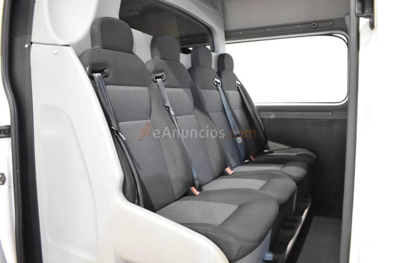 Renault Master FURGÓN COMBI 3.5T L3H2 2.3 BLUE DCI 135 CV 7 PLAZAS 