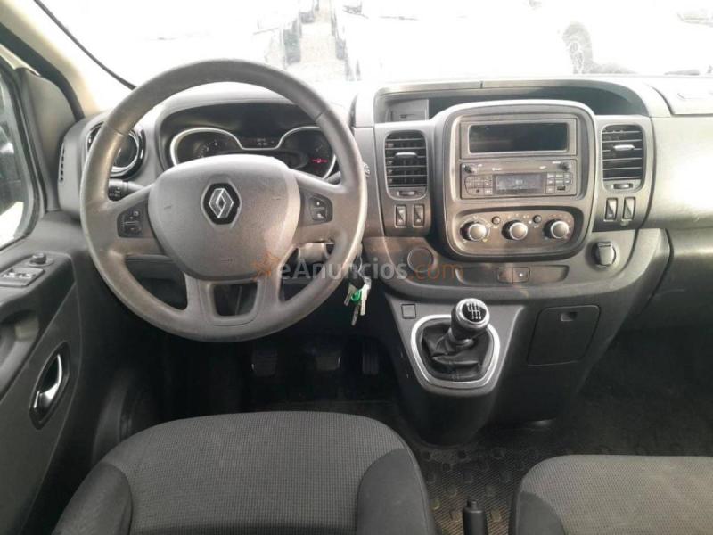 Renault Trafic FURGÓN MIXTO L1H1 2.0 DCI 120 CV 6 PLAZAS 