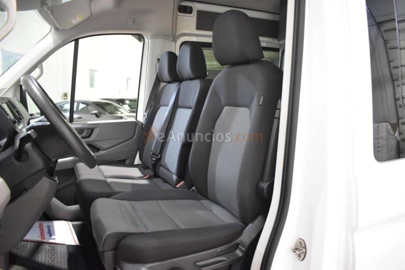 VW CRAFTER FURGN COMBI 35 L4H3 2.0 TDI 140 CV 7 PLAZAS