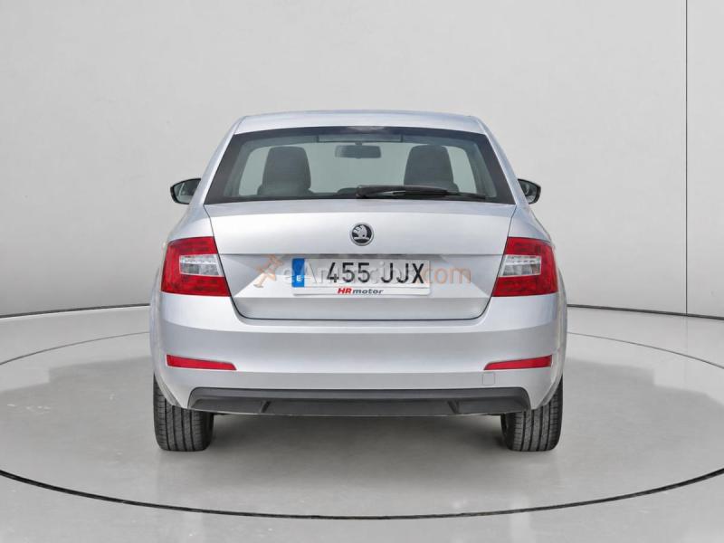 Skoda Octavia 1.6 TDI CR Ambition 81 kW (110 CV)