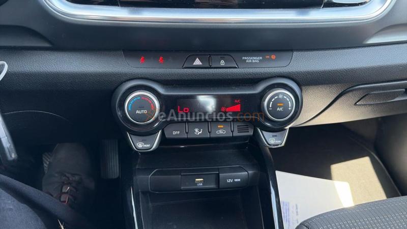 Kia Stonic 1.0 T-GDI MHEV IMT 74KW DRIVE 100 5P