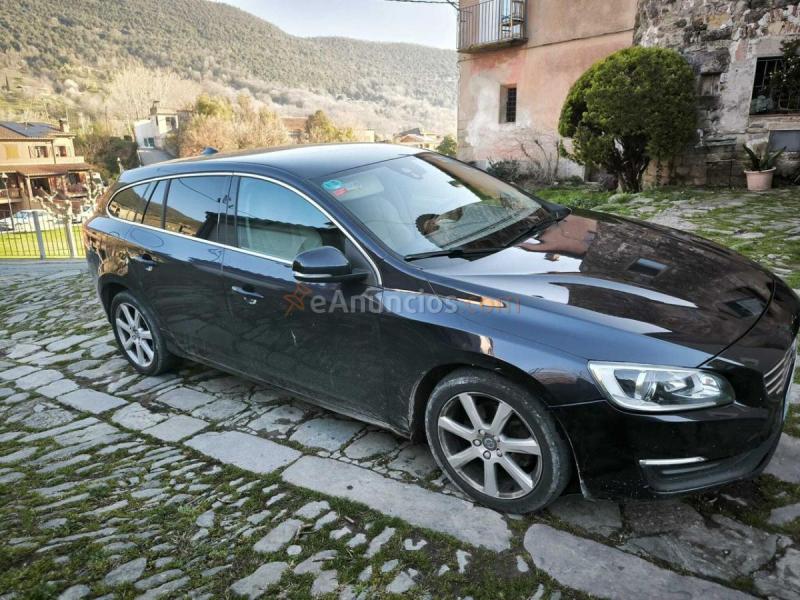Volvo V60 2.0 D2 Kinetic Auto 