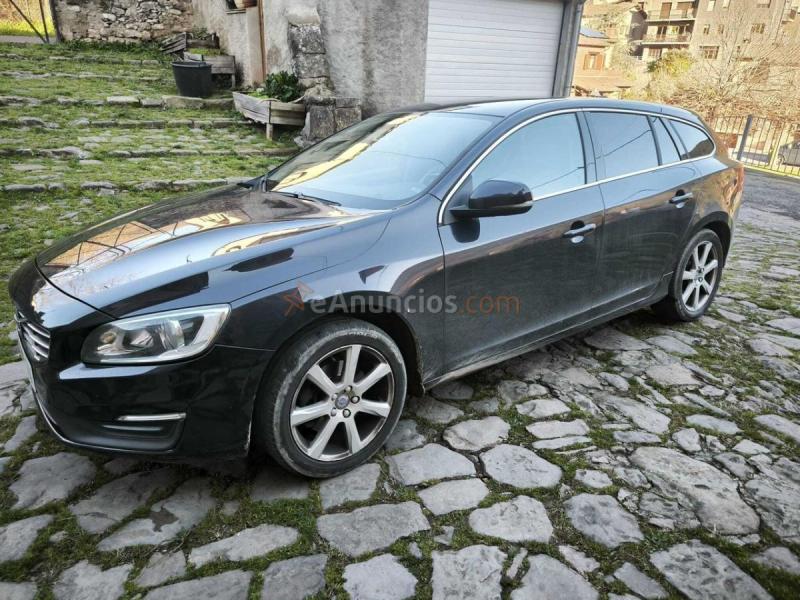 Volvo V60 2.0 D2 Kinetic Auto 