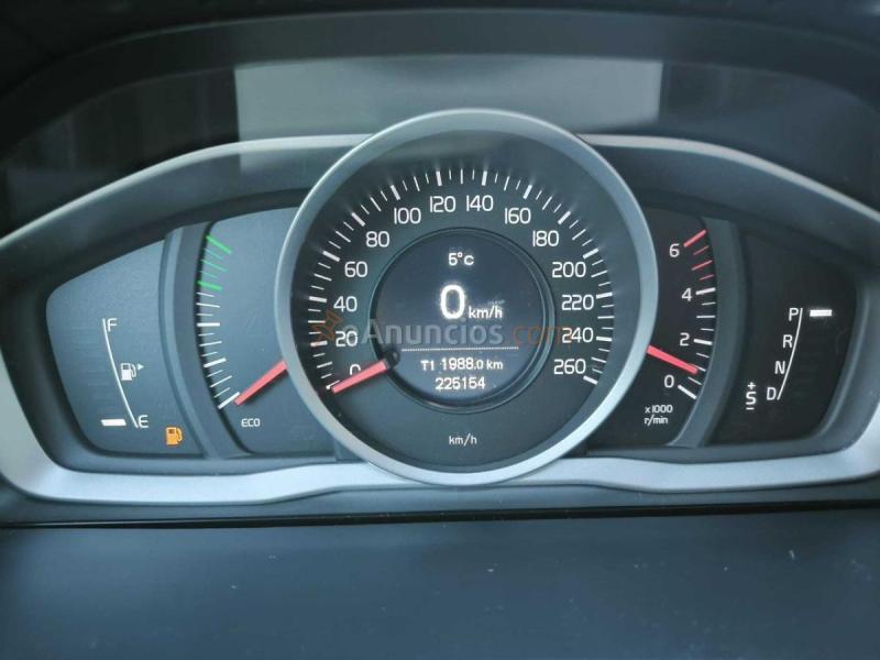 Volvo V60 2.0 D2 Kinetic Auto 