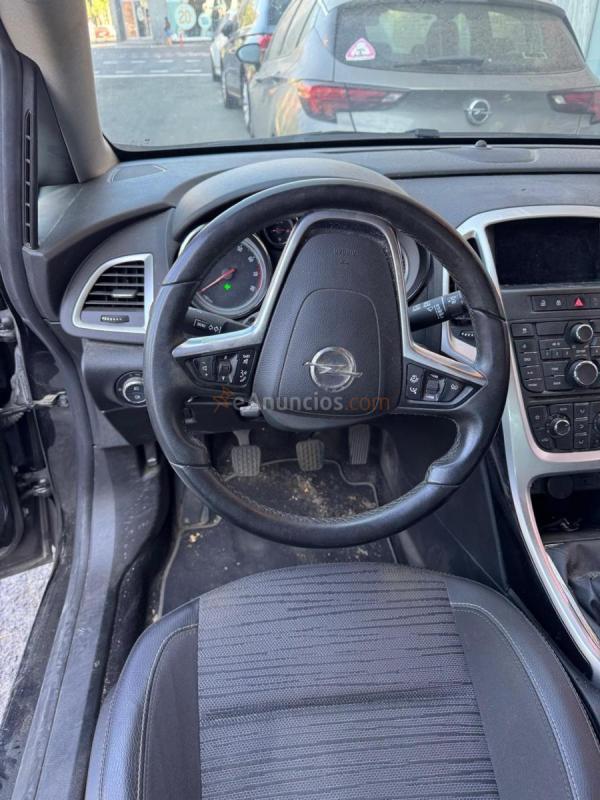 Opel Astra 1.4 Turbo Elegance 