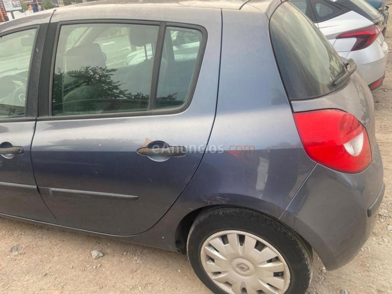 Renault Clio Base Authentique 1.5dCi65 