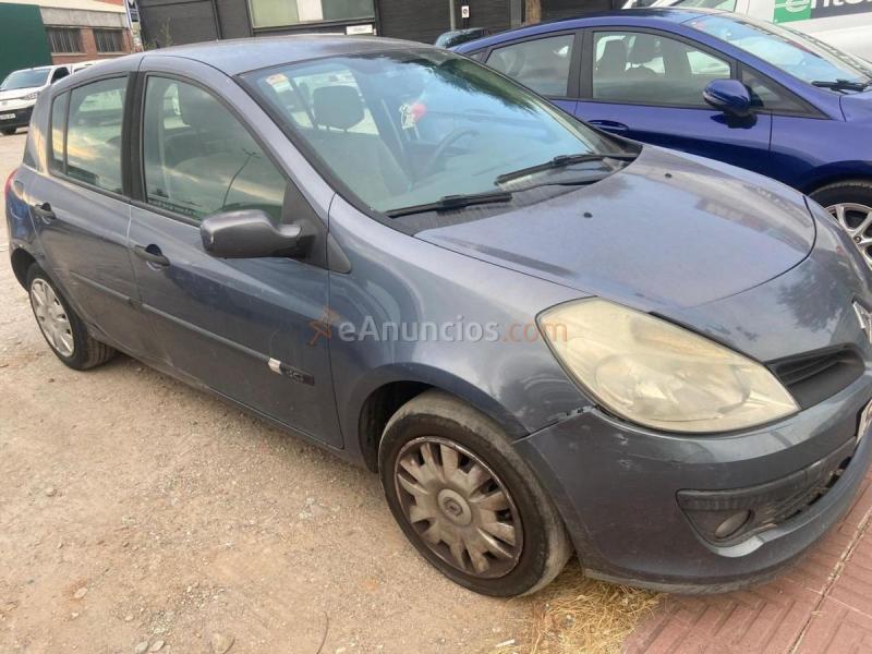 Renault Clio Base Authentique 1.5dCi65 