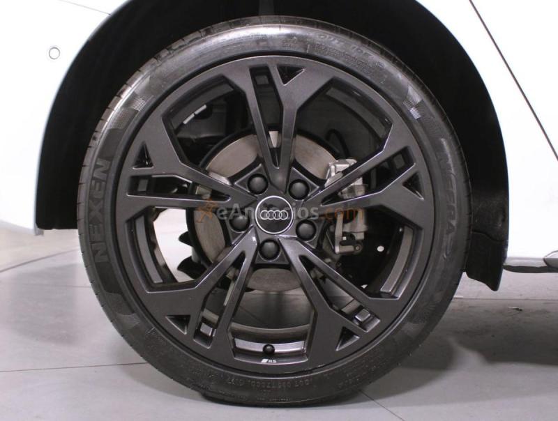 Audi a3 40 tfsi e s tronic genuine ed spback