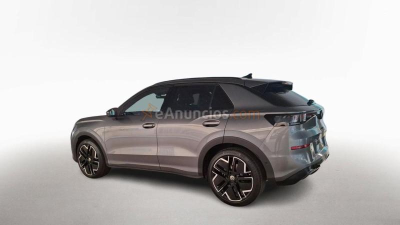Volkswagen T-Roc R-LINE 1.5 eTSI 110KW DSG