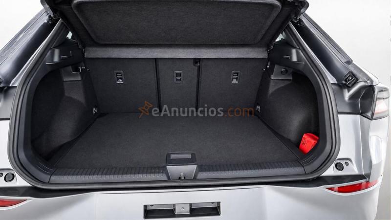 Volkswagen T-Roc R-LINE 1.5 eTSI 110KW DSG