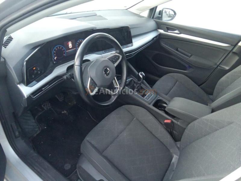 Volkswagen Golf Life 1.5 TSI 96kW 130CV 