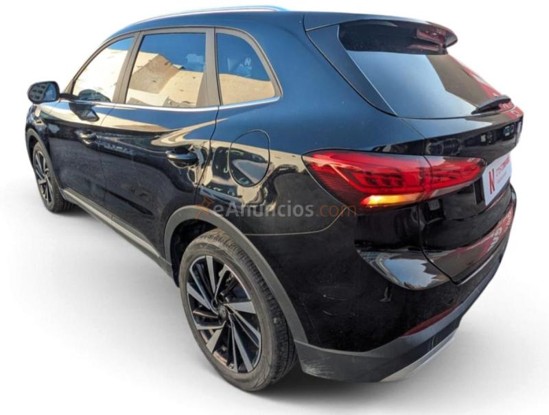 MG ZS Hybrid Luxury 