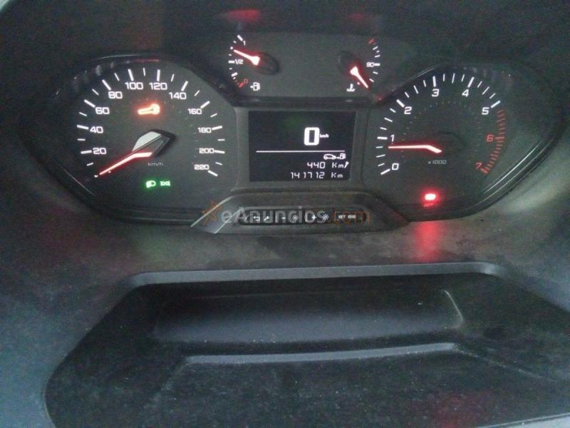 Peugeot Partner PREMIUN STANDARD  HDI