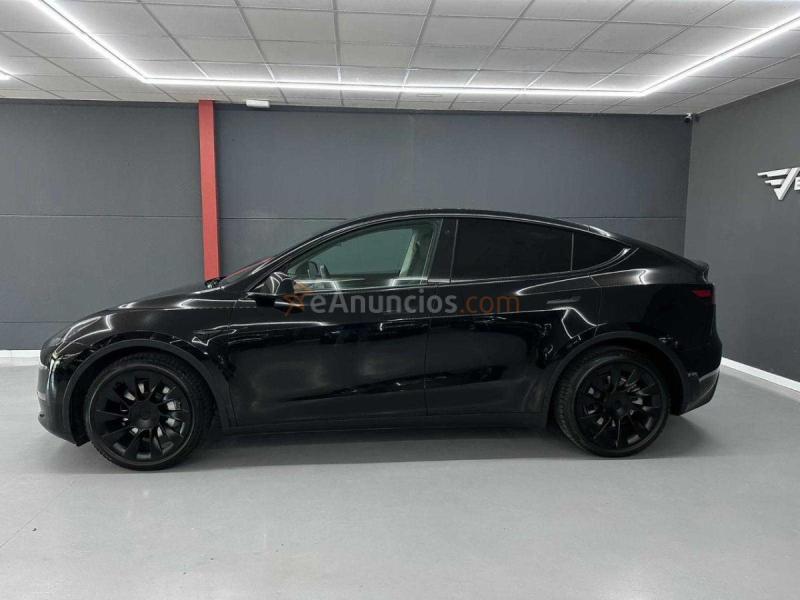 Tesla Model Y RWD tracción trasera acabado Premium