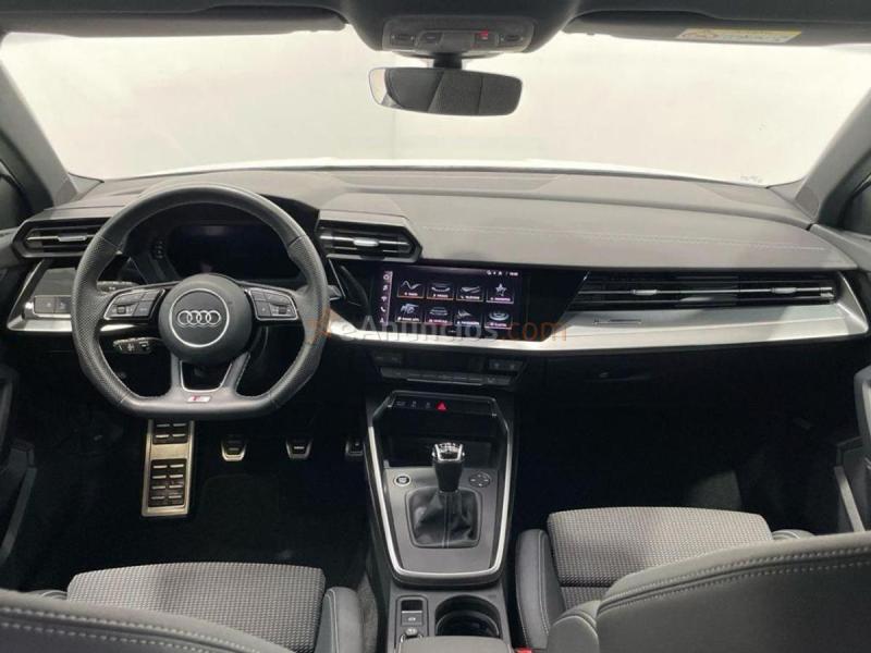 Audi A3 Genuine edition 35 TFSI 110 kW (150 CV)