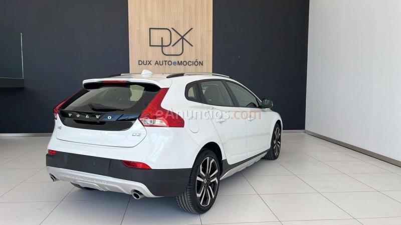 Volvo Cross Country VOLVO V40 CR 5p Berline D3 150CV Geartronic