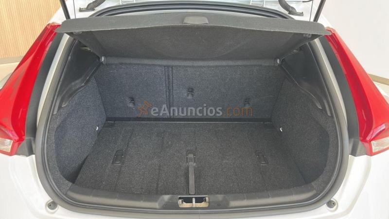 Volvo Cross Country VOLVO V40 CR 5p Berline D3 150CV Geartronic