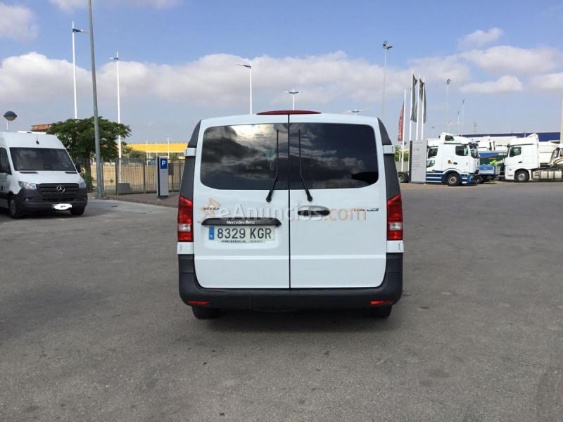 Mercedes Vito FURGON 2.1 114CDI SWB MIXTO LONG 136 4P