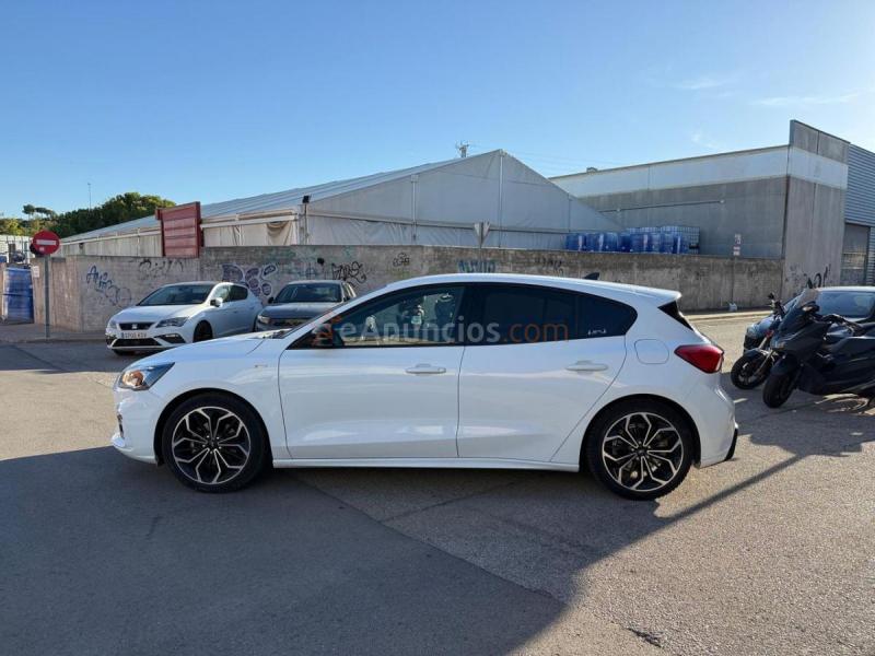 Ford Focus 1.0 Ecoboost MHEV 92kW ST-Line