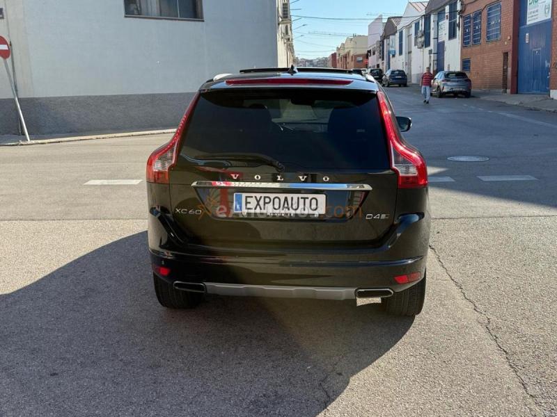 Volvo XC60 2.4 D4 AWD Summum Auto